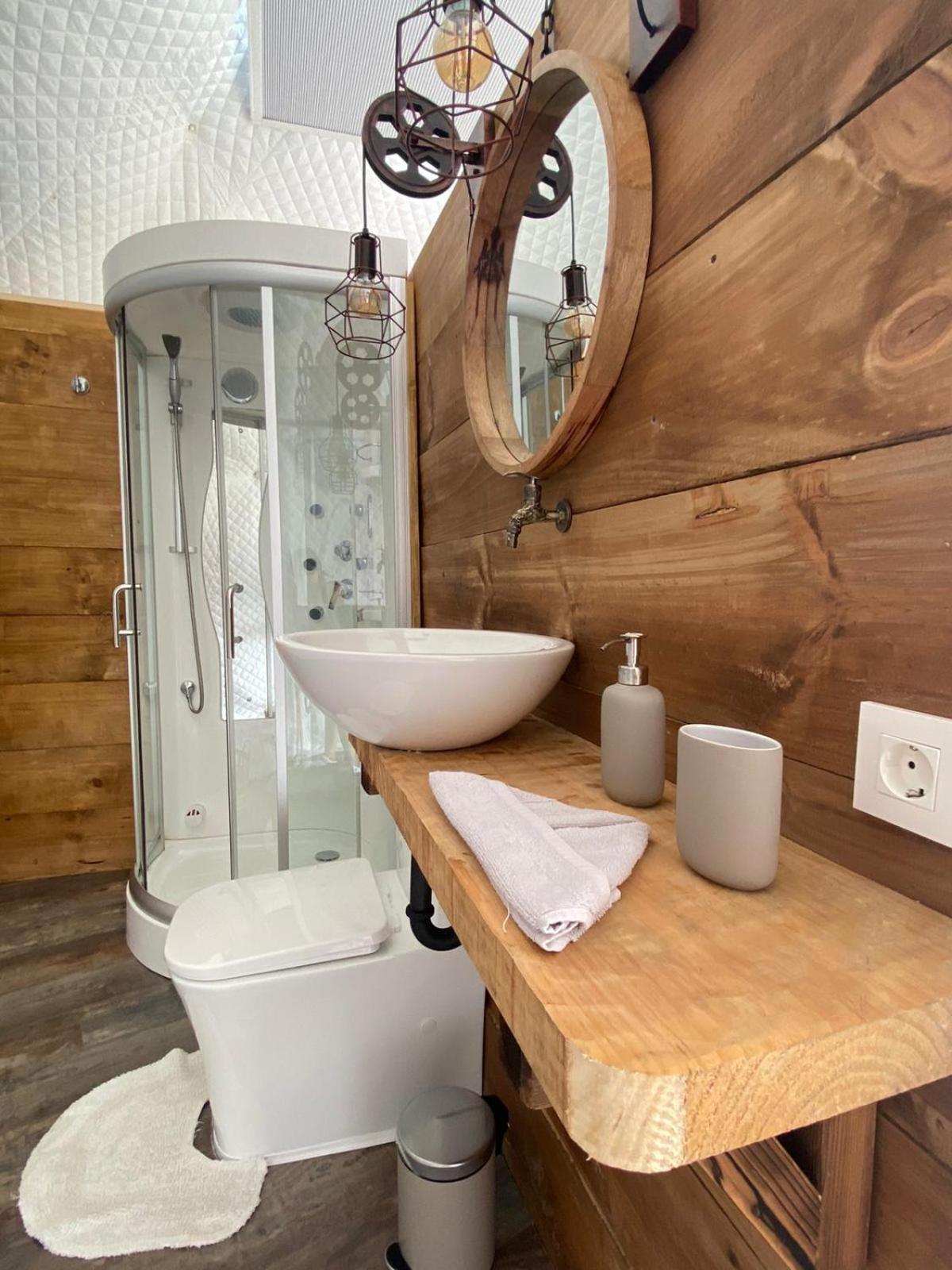Glamping Quintana Hotell Gijón Exteriör bild